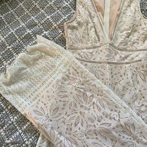 Lulus White Lace Jumpsuit size extra small